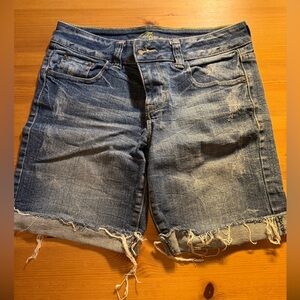 dELiA*s Jorts